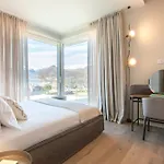 Dorato Townhouse Sabrina By The 科利科