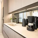 别墅 Dorato Townhouse Sabrina By The *
