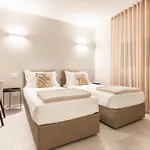 Dorato Townhouse Sabrina By The *