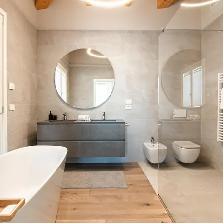 فيلة Dorato Townhouse Sabrina By The *